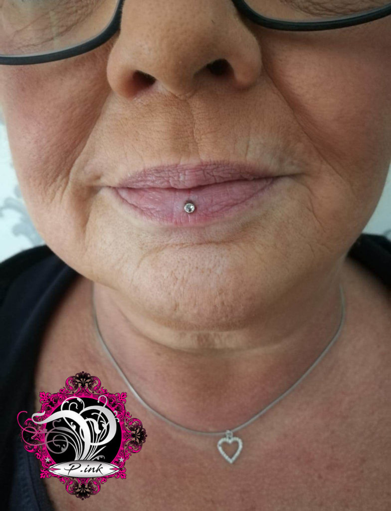 Ashley-Piercing an der Unterlippe bei P.ink in Neustadt bei Coburg